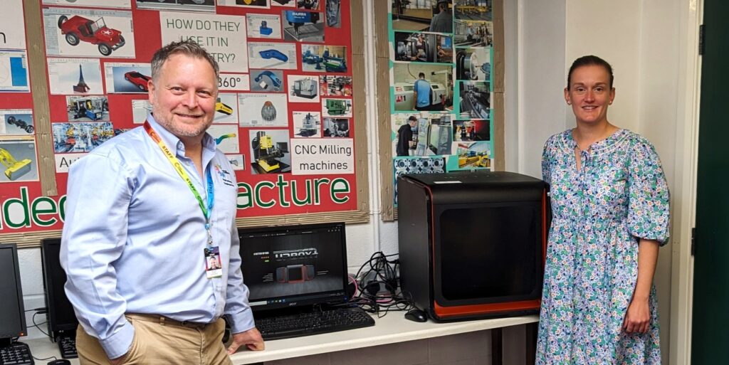 COLEG CAMBRIA encouraged the development of advanced engineering among young people in North Wales by donating state-of-the-art 3D printing equipment to secondary schools.