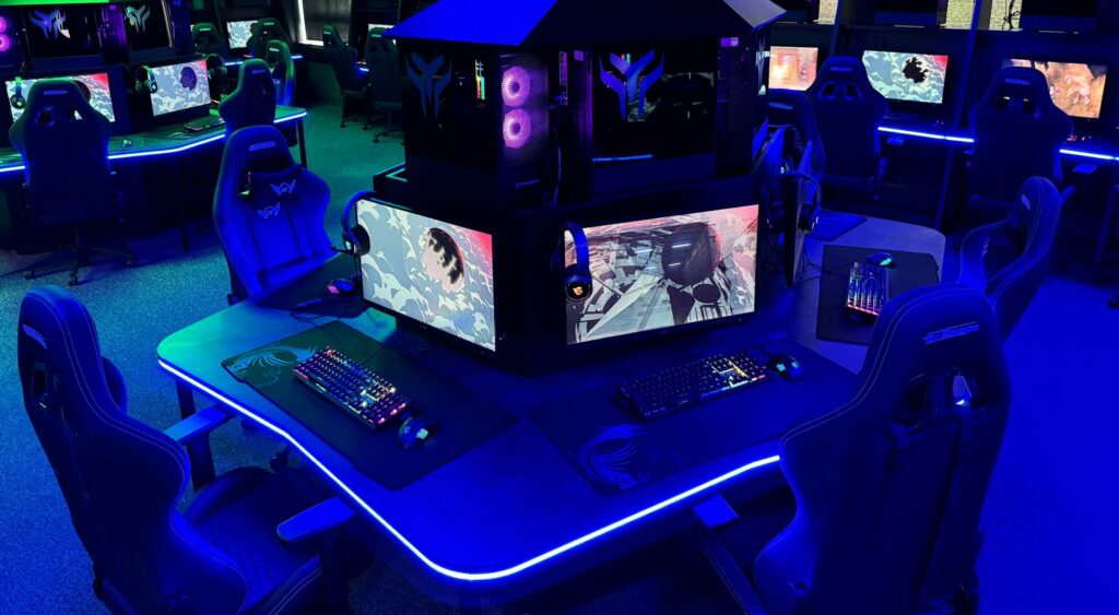 These are the first images of a groundbreaking new £230,000 college Esports arena