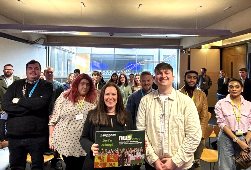 Campaigning Cohort Visits Welsh Government to Support Lowering Costs and Expanding Access to Education for Thousands of Young People