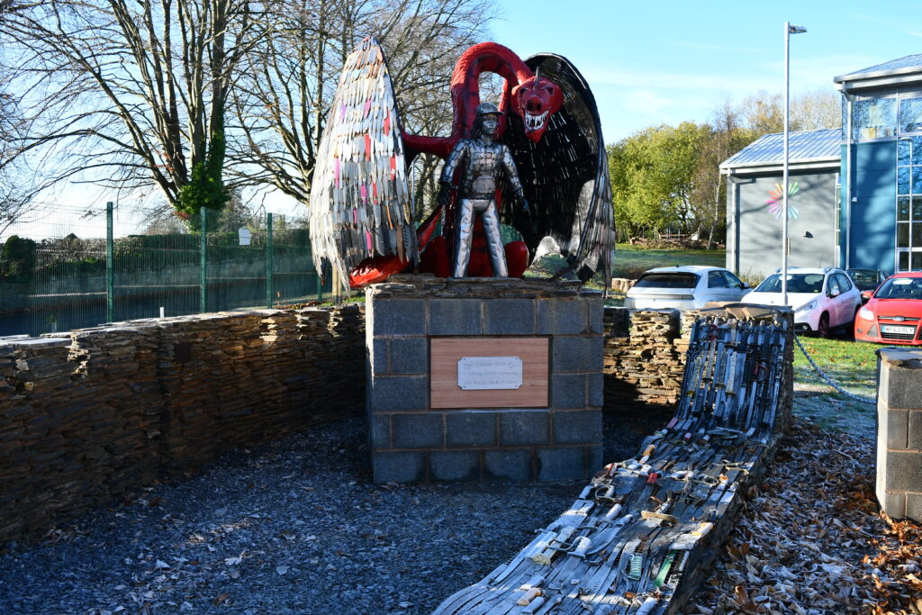After nearly five years of dedicated craftsmanship, an incredible Knife Dragon sculpture has been fully completed and now stands proudly outside Coleg Cambria’s Bersham Road site in Wrexham