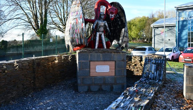 After nearly five years of dedicated craftsmanship, an incredible Knife Dragon sculpture has been fully completed and now stands proudly outside Coleg Cambria’s Bersham Road site in Wrexham